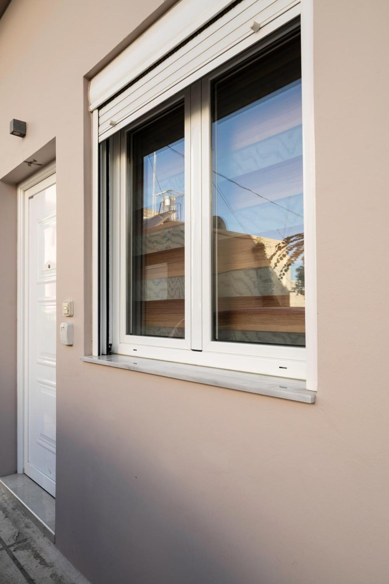 Neon Apartment, Modern, High Quality, Central Apt, Heraklion City Exteriör bild